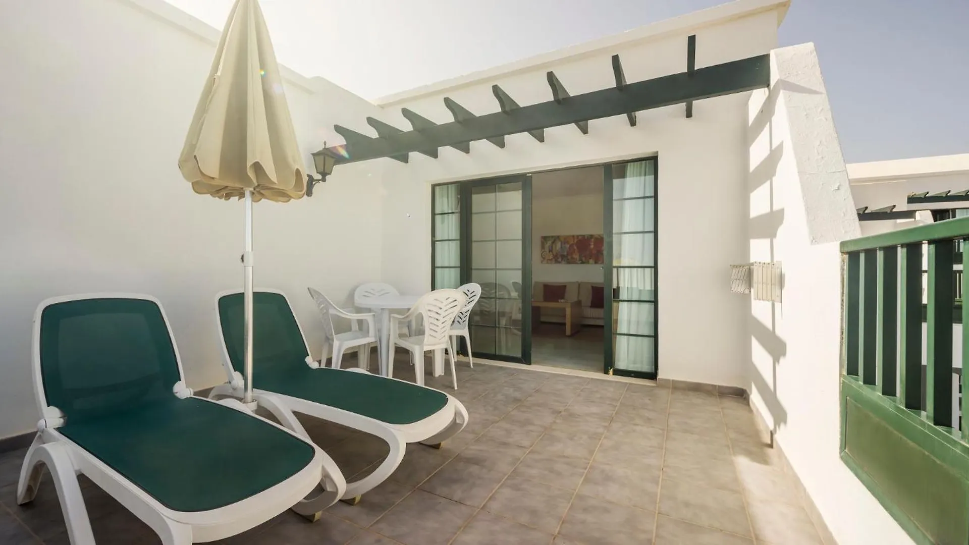 Ilunion Costa Sal Lanzarote Aparthotel Puerto del Carmen  Puerto del Carmen (Lanzarote)