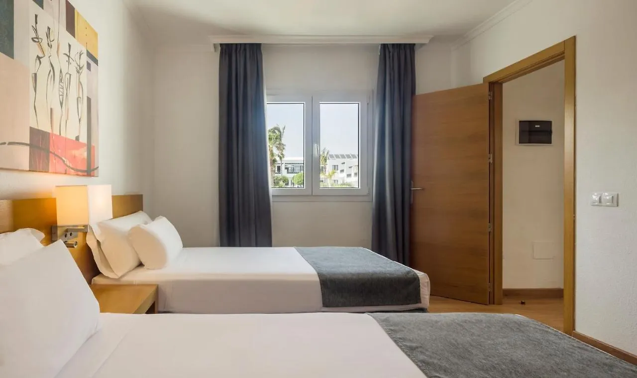 Aparthotel Ilunion Costa Sal Lanzarote Puerto del Carmen  4*, Puerto del Carmen (Lanzarote) Hiszpania